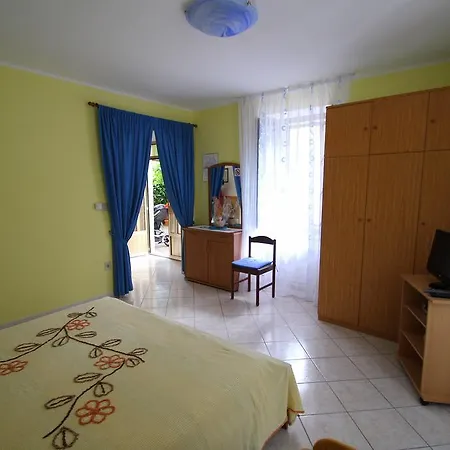 Slavica * Novigrad Istria