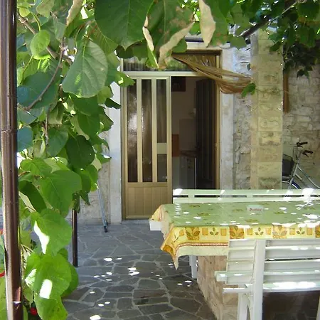 Slavica Novigrad Istria