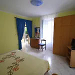Slavica * Novigrad (Istria)
