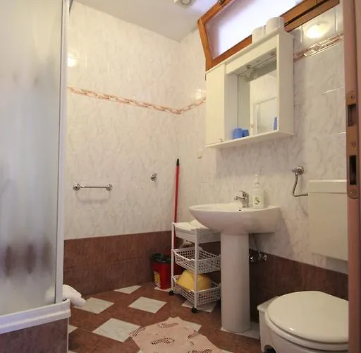 Slavica Novigrad Istria